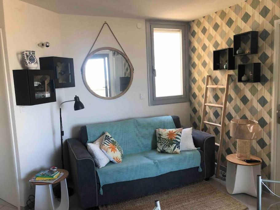 Appartement Face A La Mer Canet En Roussillon Exteriör bild