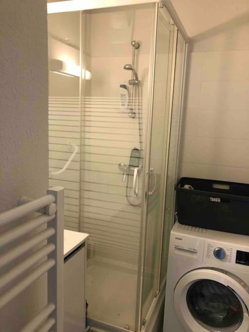 Appartement Face A La Mer Canet En Roussillon Exteriör bild