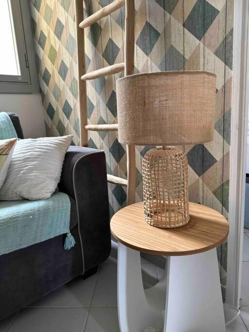 Appartement Face A La Mer Canet En Roussillon Exteriör bild